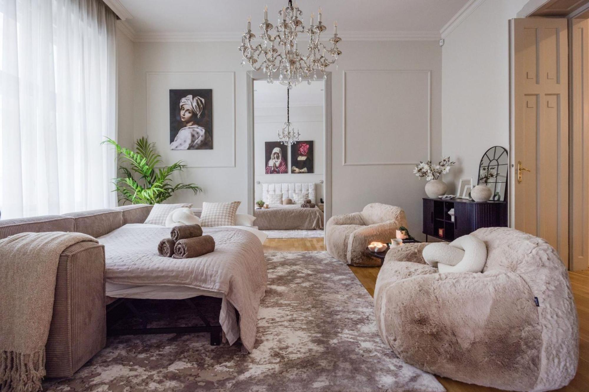 Timeless Elegant Apartment By Opera House بودابست المظهر الخارجي الصورة