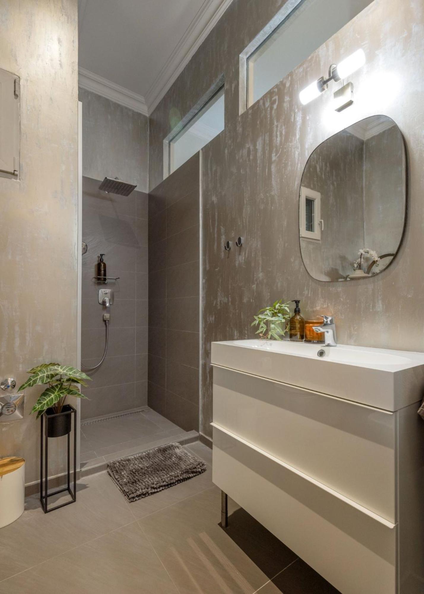 Timeless Elegant Apartment By Opera House بودابست المظهر الخارجي الصورة