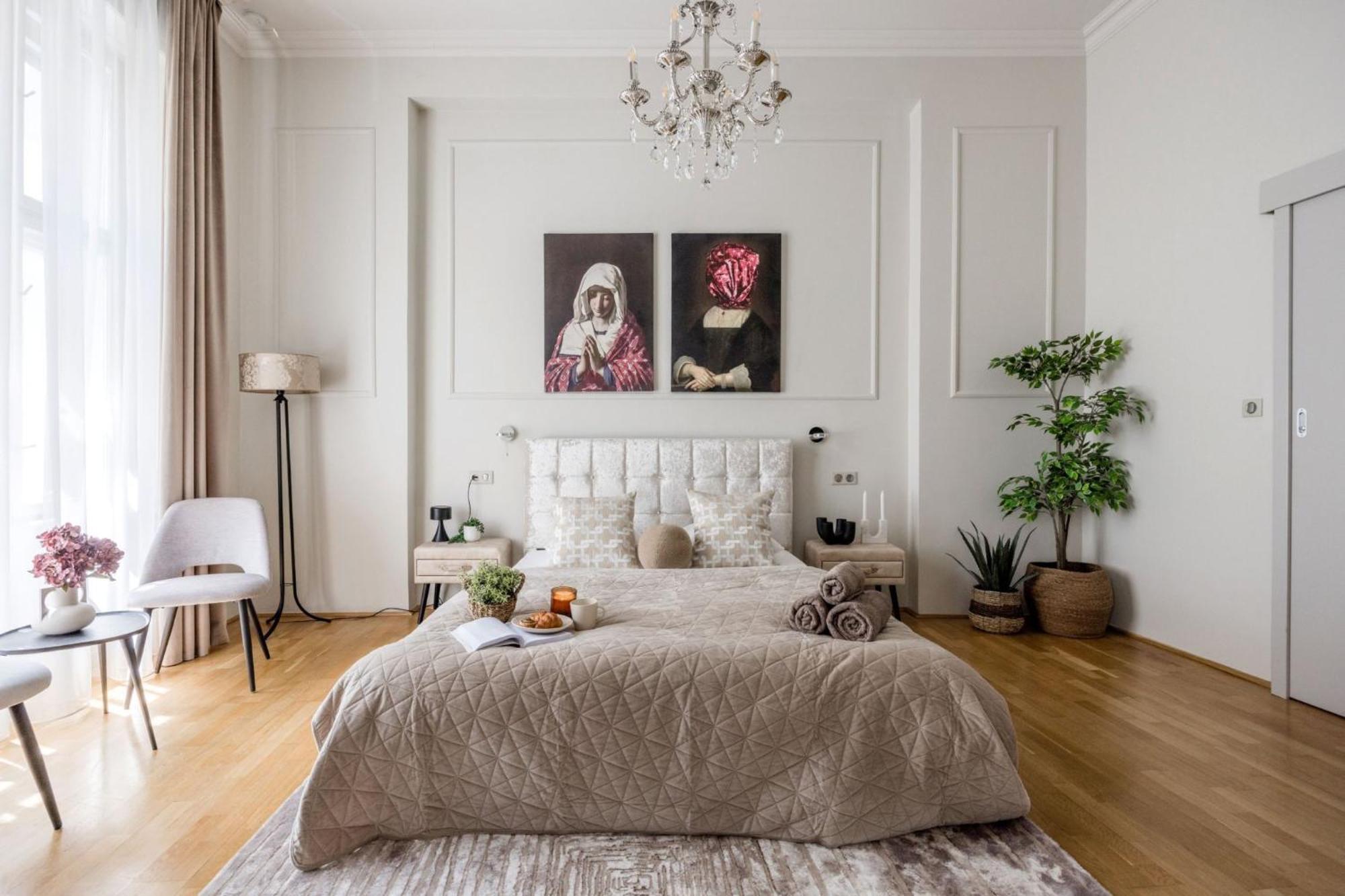 Timeless Elegant Apartment By Opera House بودابست المظهر الخارجي الصورة